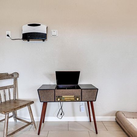 Convenient Joshua Tree Apartment - Walk To Town! エクステリア 写真