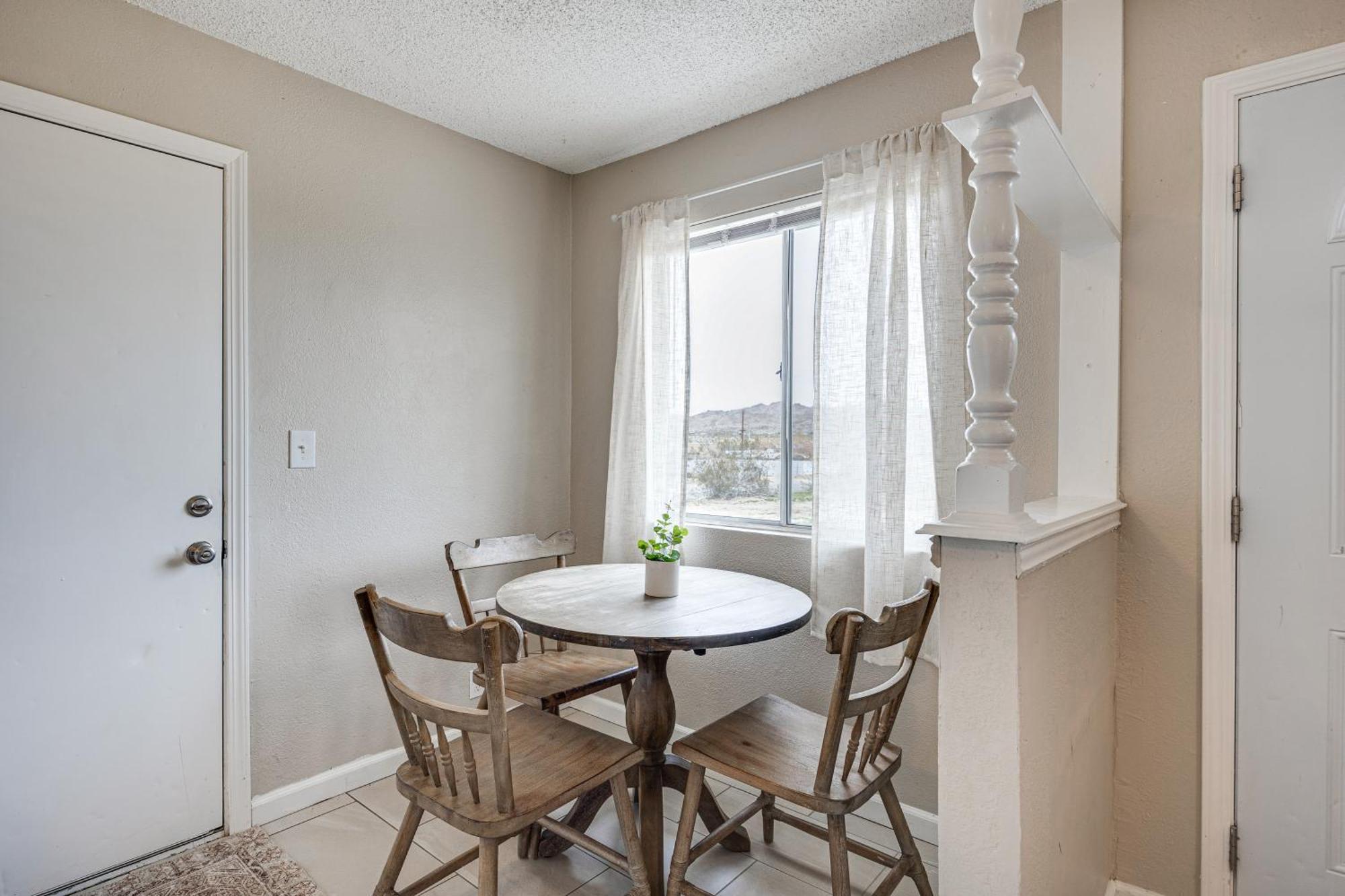 Convenient Joshua Tree Apartment - Walk To Town! エクステリア 写真