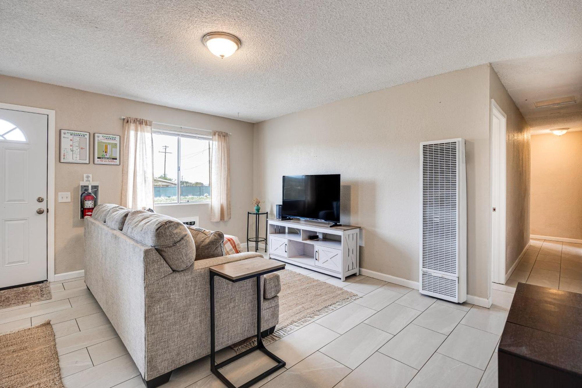 Convenient Joshua Tree Apartment - Walk To Town! エクステリア 写真