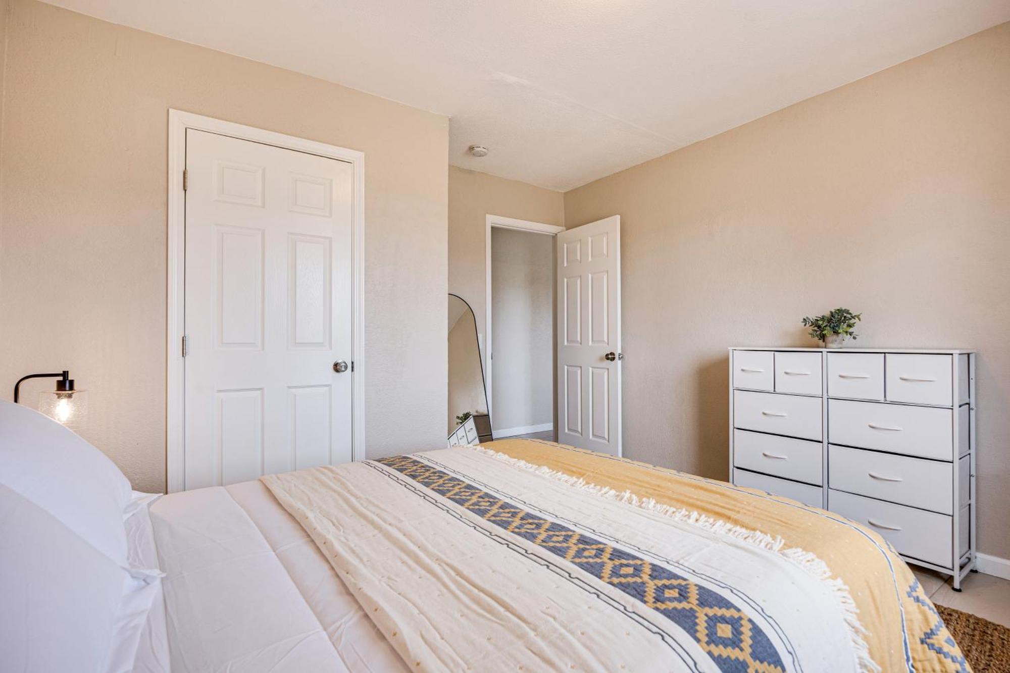 Convenient Joshua Tree Apartment - Walk To Town! エクステリア 写真